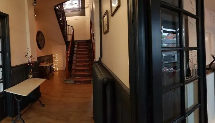 De La Paix 2* Oloron-Sainte-Marie