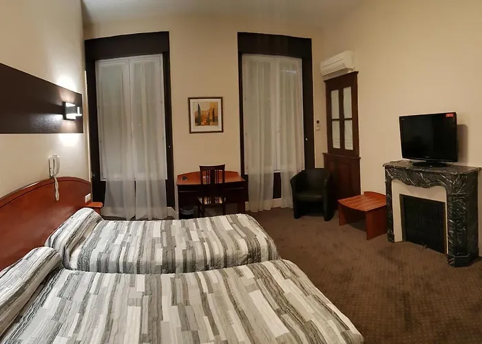 De La Paix Hotel Oloron-Sainte-Marie