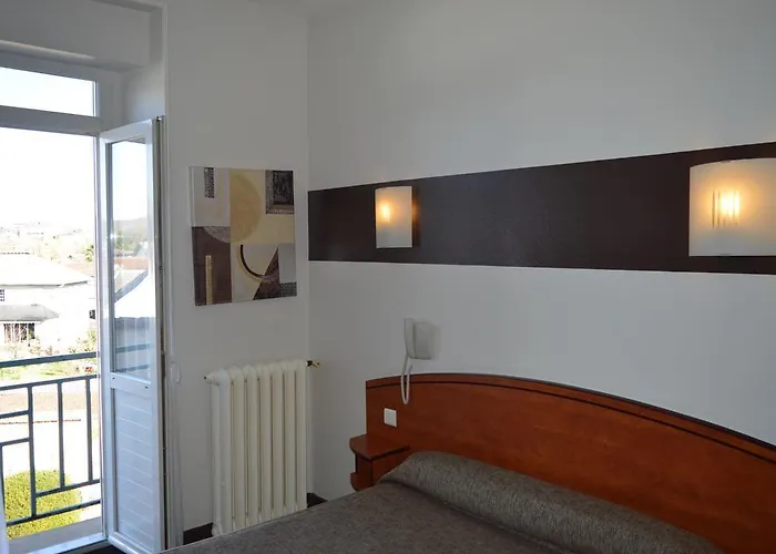 De La Paix Oloron-Sainte-Marie